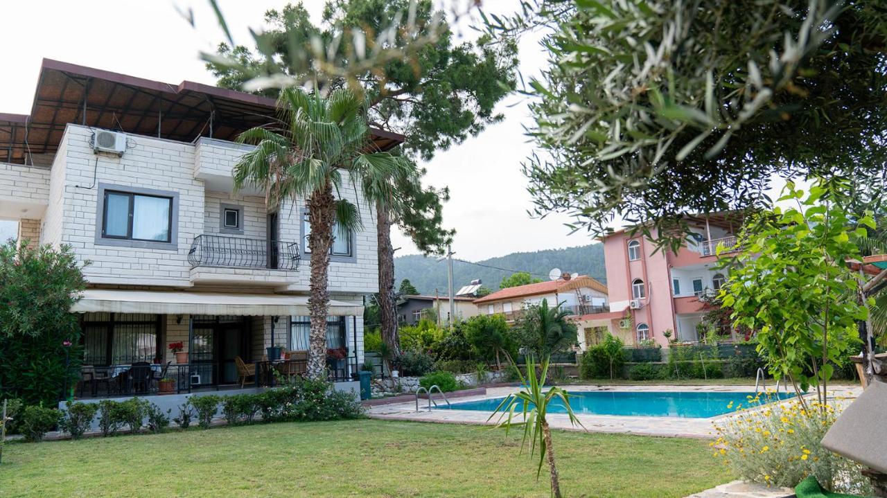 Spacious Villa With Sea And Mountain View Kemer Exterior foto